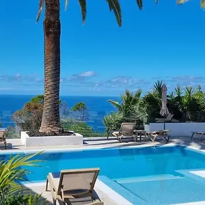 https://maresia-village.in-canary-islands.com